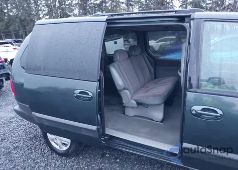 2000 Chrysler Grand Voyager Se из США, поврежденный, VIN 2C4GJ44GXYR832845